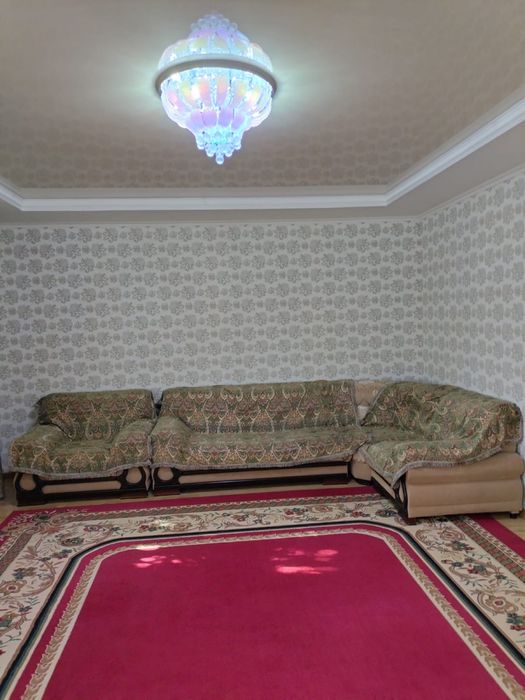 Диван и Гарнитура для гостинной