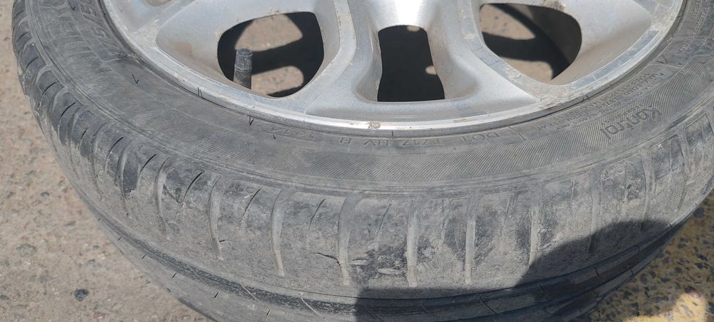 Продам титановые диски, так же летнию и зимнию резину б/у