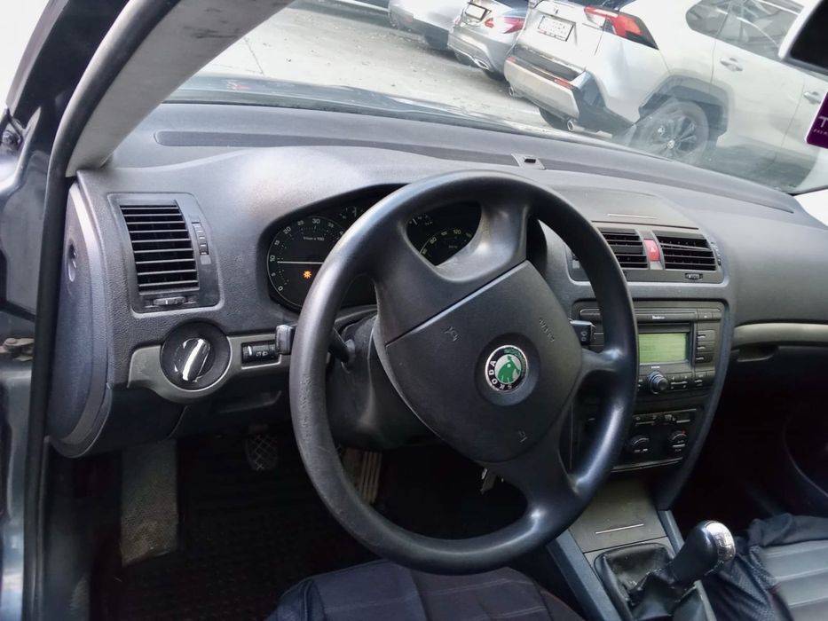 SKODA Octavia 2005 — imagine 5
