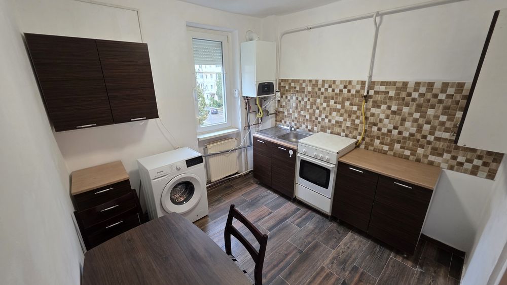 Apartament de închiriat cu 2 camere