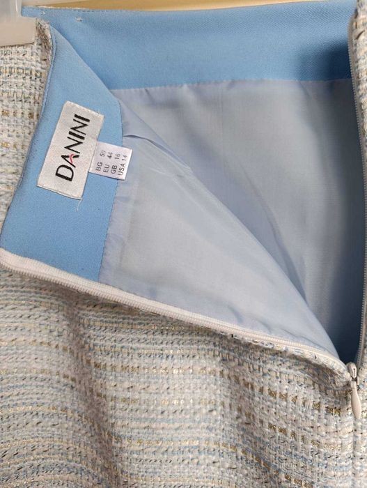 Три елегантни поли на бг. марката " Данини" в синя гама р-р 44