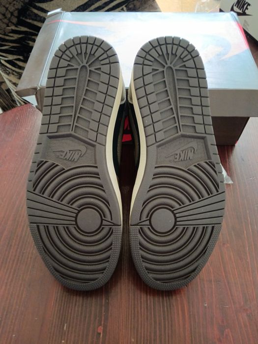 Мъжки спортни обувки/Маратонки на Nie Air Jordan 1 Low  Travis Scott цвят Mocha/ Маратонки от колекцията Найк Аир Джордан 1 ниски x Травис Скот Mocha