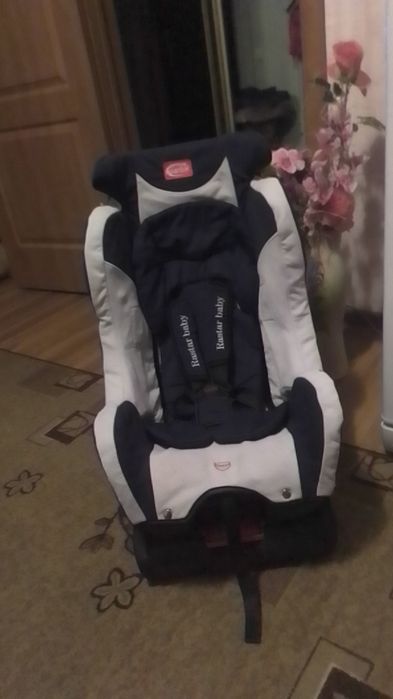 Продам автокресло