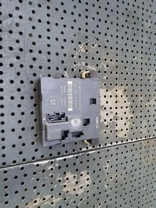 Modul calculator usa stanga spate mercedes e class w211 211820152604