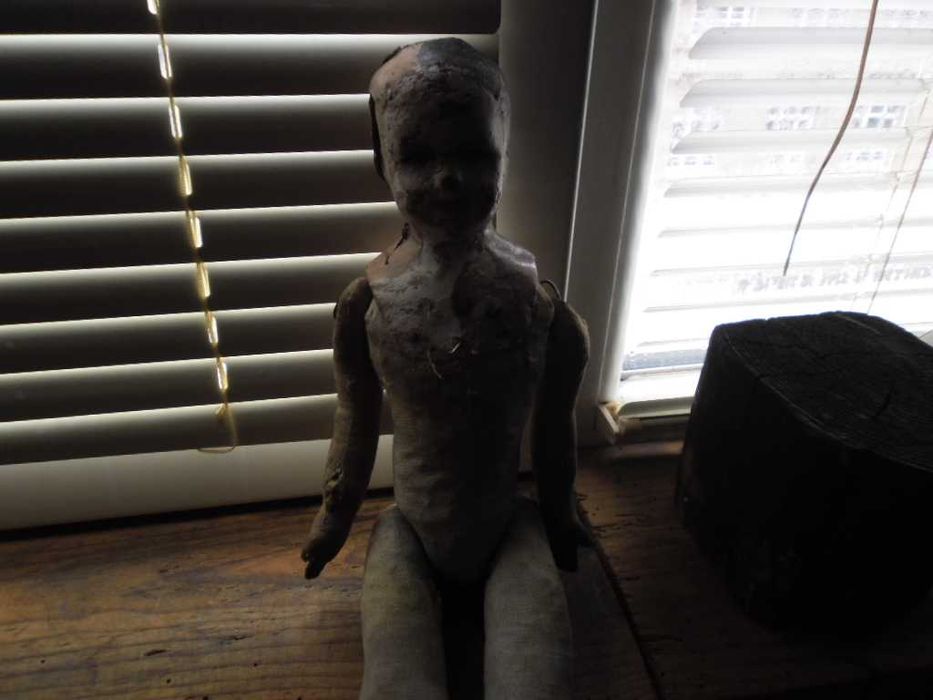 Продавам стара антична кукла 1870г.