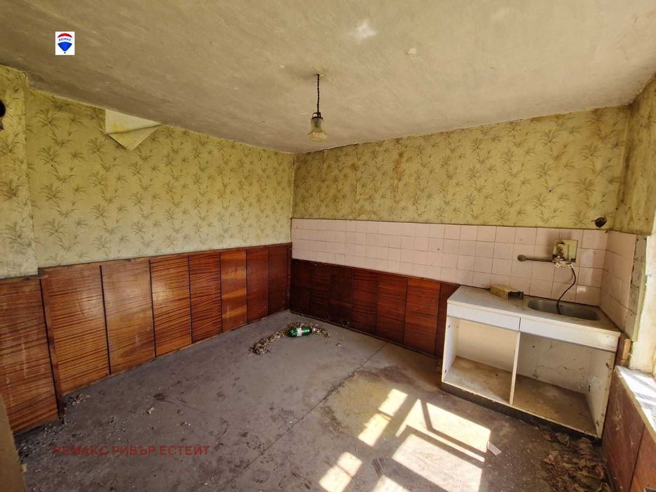 Къща за продажба в гр. Две могили