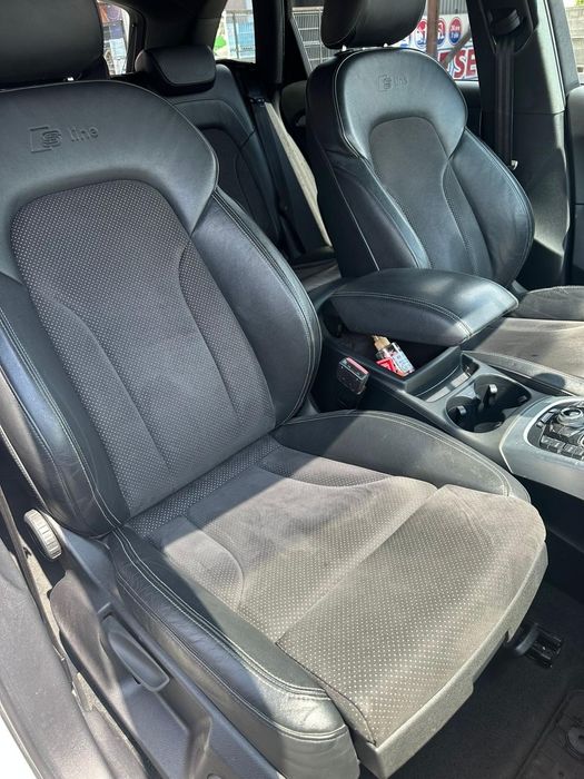 Audi Q5 2012 S line distribuție făcută recent