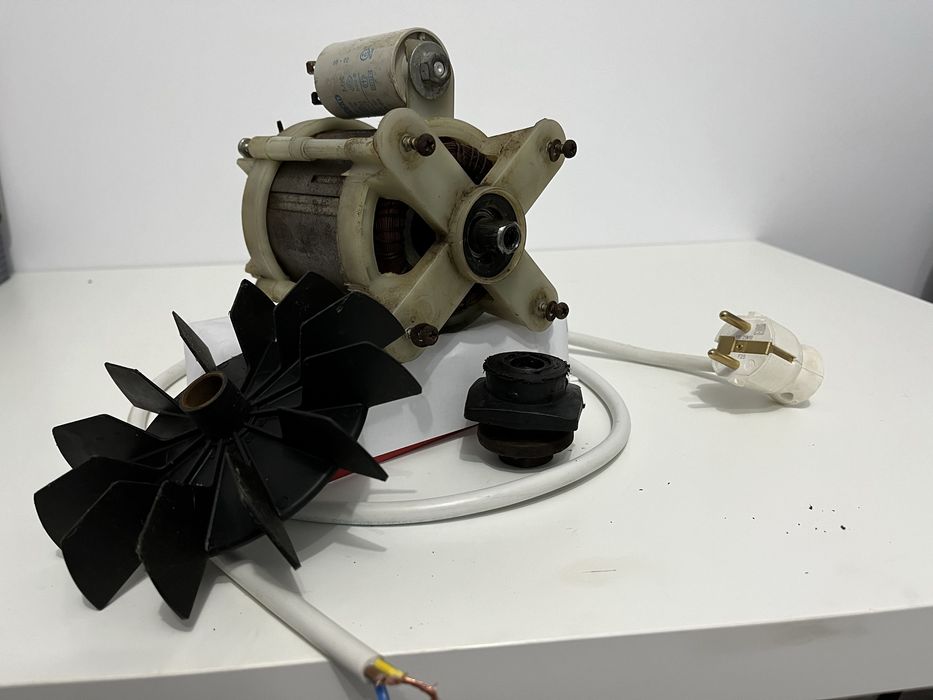 Motor electric 230V – pentru piese