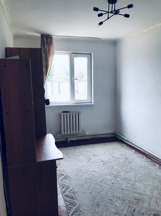 Продаётся 3х комнатный дом на дамбн,ремонт средний