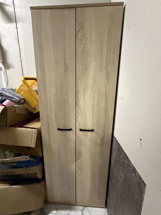 Продам шкаф как новый, пользовались месяц
