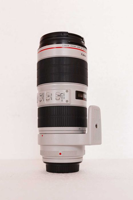 Продава се: Canon EF 70-200mm f/2.8L IS III USM