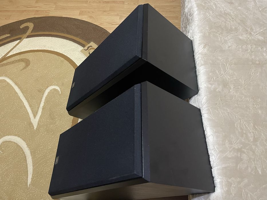 Boxe podea Jbl model Tlx 16