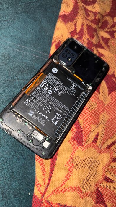 Redmi Note 11s срочно