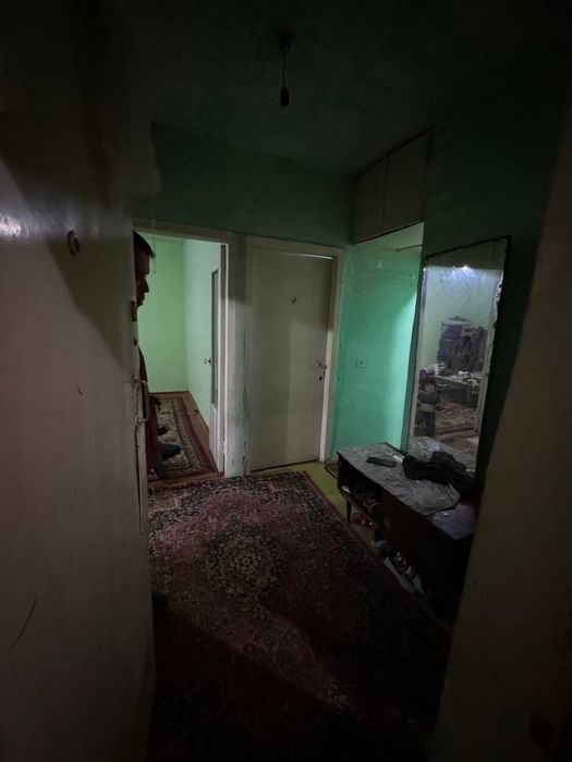 Продается квартира в бекабаде