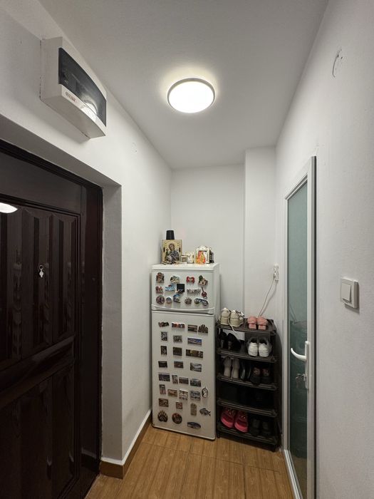 Garsoniera confort 1, etaj 2, Targu Jiu, Aleea Plopilor