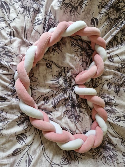 Обиколник за бебе