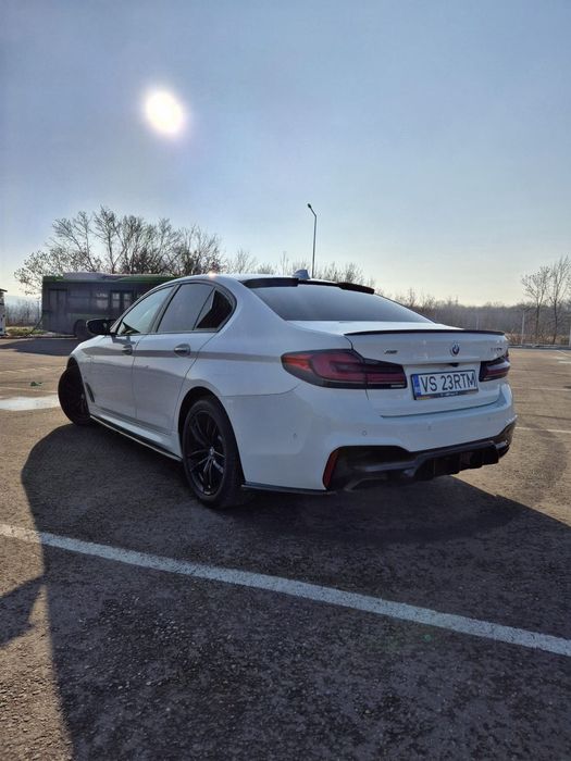 Vând BMW  530e l  xDrive l  M Sport l 2020 l HUD l