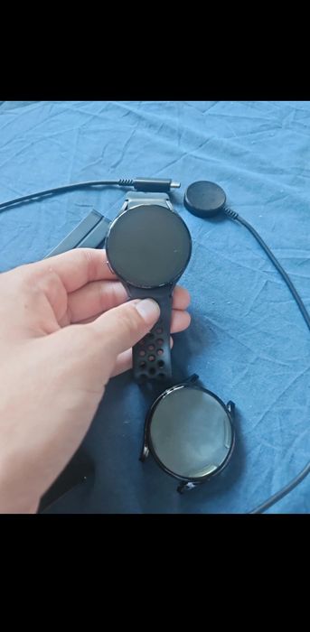 Samsung watch 5 pozele sunt de pe vinted de pe contul meu