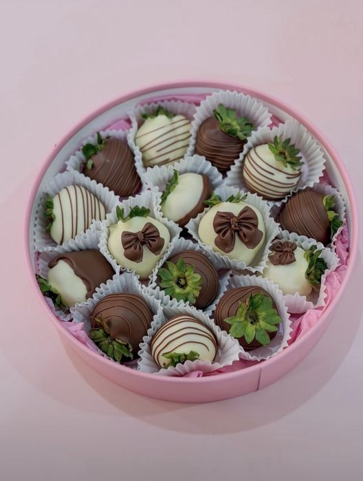 Продам коробки от клубники