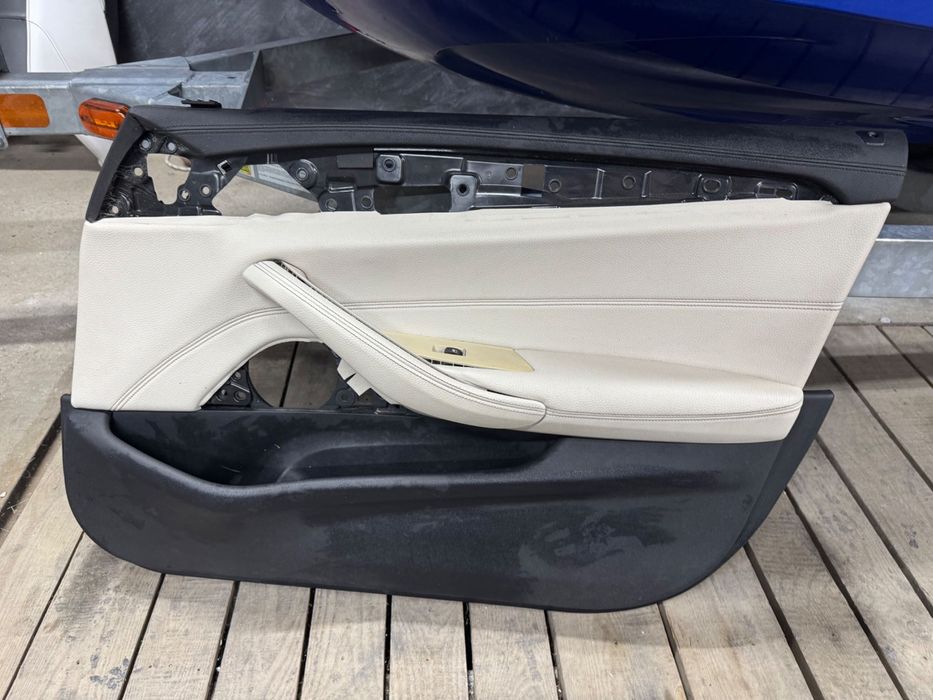 Табло и кори bmw g30 g31