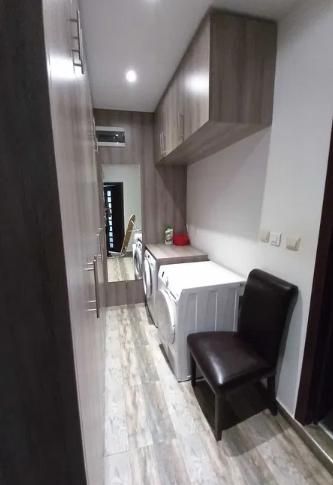 Дава се под наем Многостаен апартамент в Пловдив, Тракия - 150 кв.м за 918 € - Снимка #10