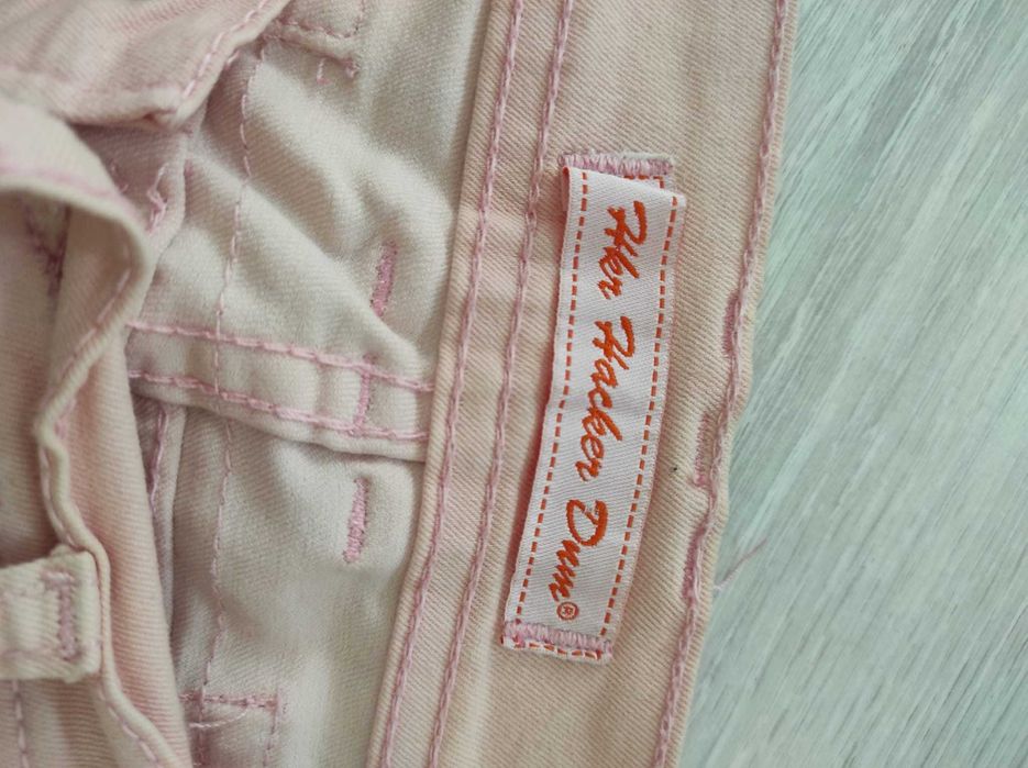 Розов панталон, материята е еластична