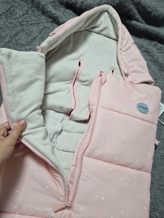 Sac călduros pentru cărucior bebe Tuc Tuc Weekend – roz pudrat cu stel