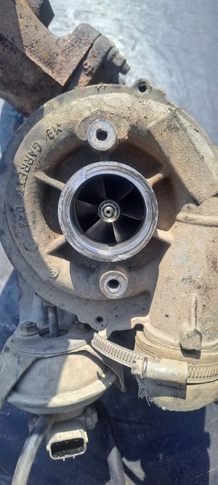 Turbina turbosuflanta Volvo V50 2.0 D 2005 
În stare foarte bună 
Se v