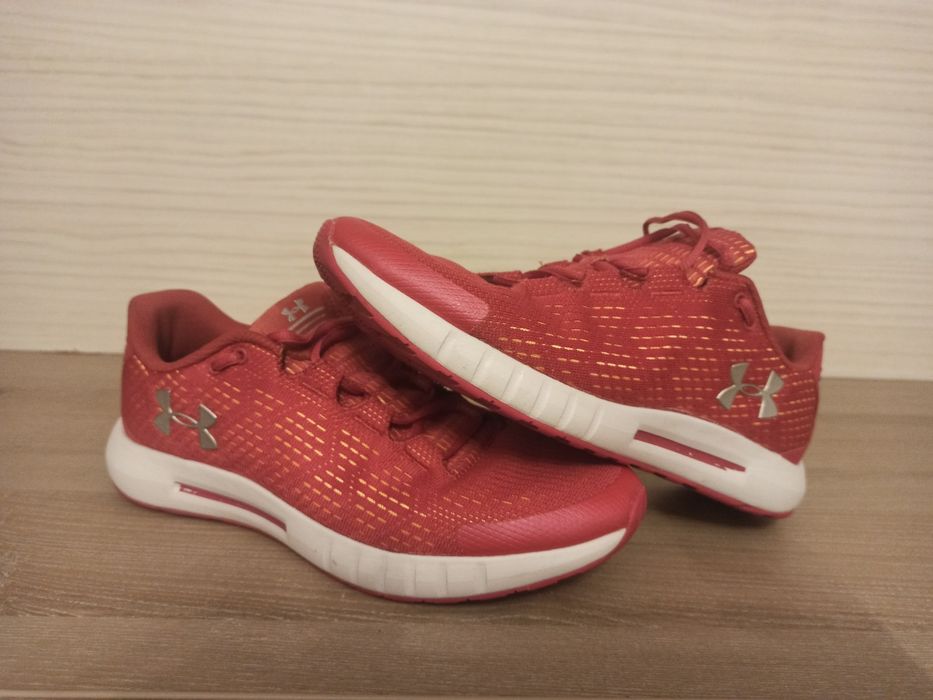 Incaltaminte Under Armour 38,5