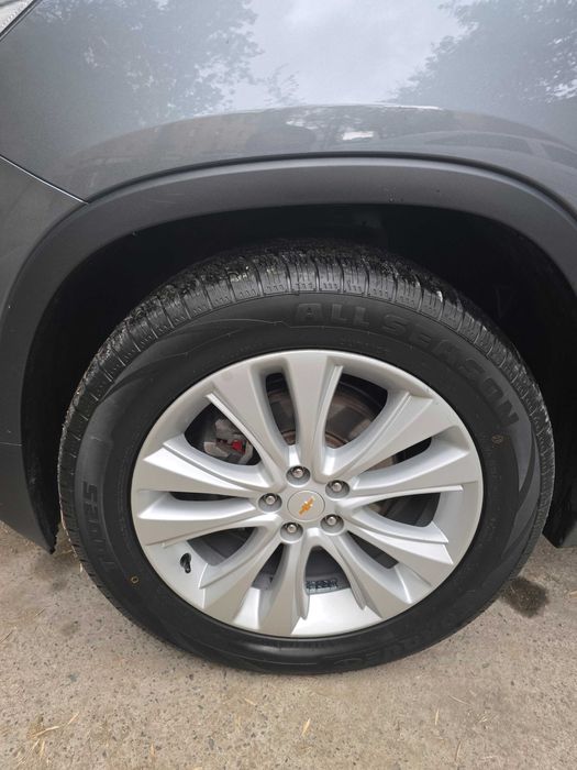 Tracker 1 Premier 2020