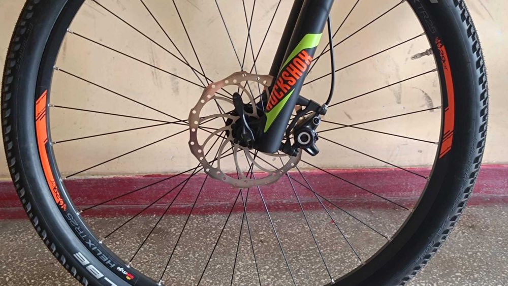 bicicleta carbon Bergamont Revox
