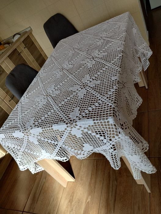 Fata de masa crosetata