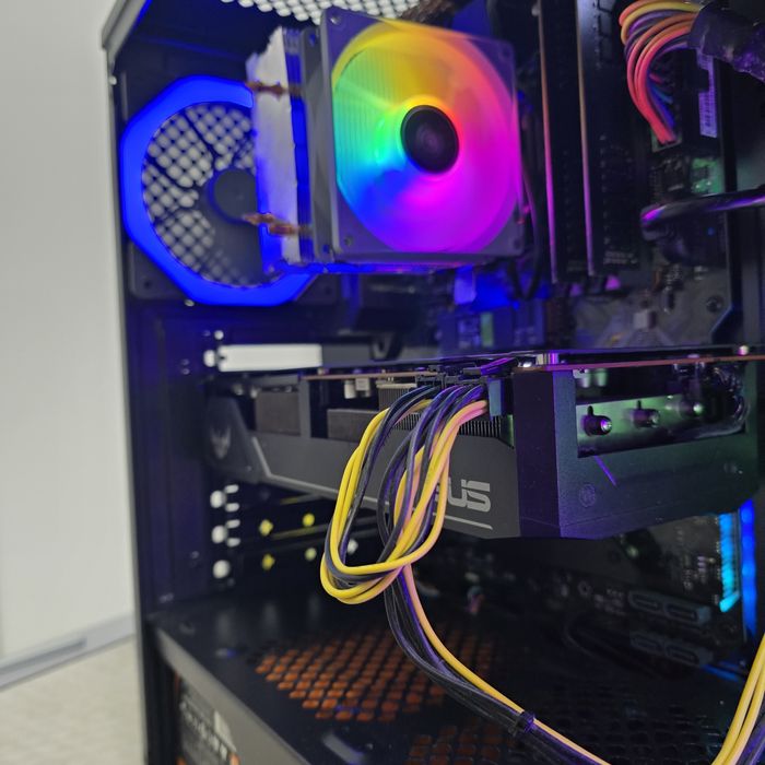 PC GAMING | Intel I 5 10400f | RX 5700XT | 16GB RAM