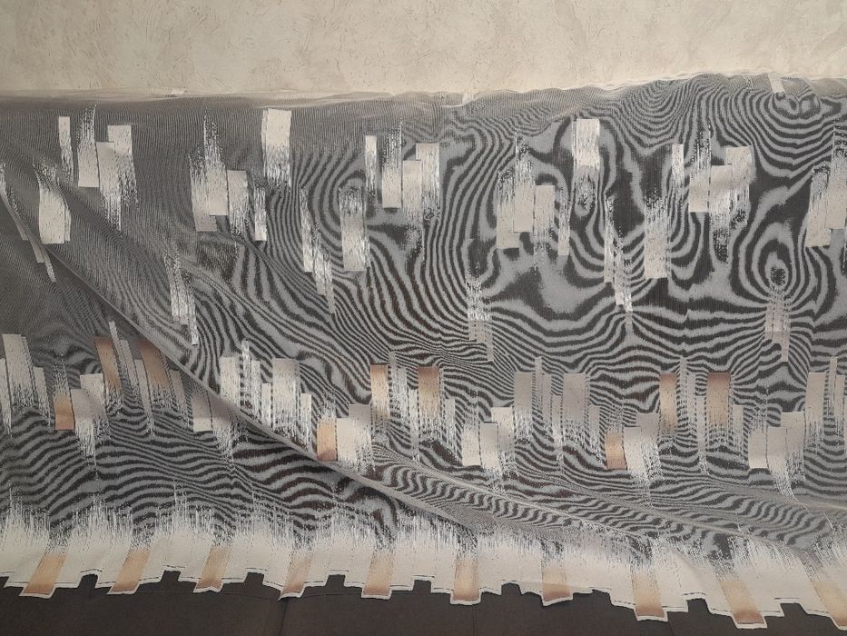 Продам тюль на кухню