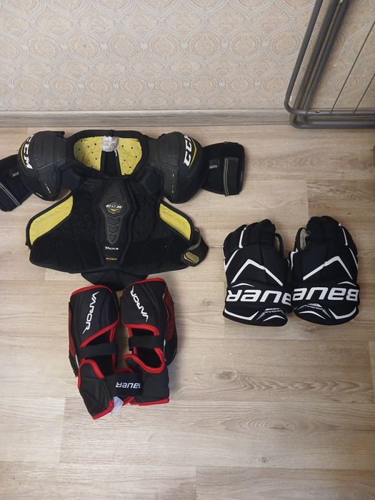 Хоккейная форма полевого игрока