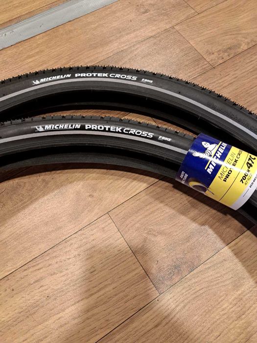Продавам нови гуми за велосипед Michelin