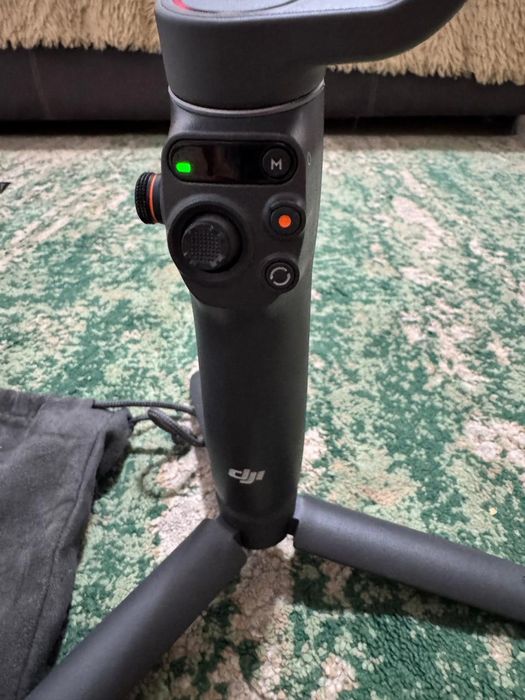 Стабилизатор Dji osmo mobile 6