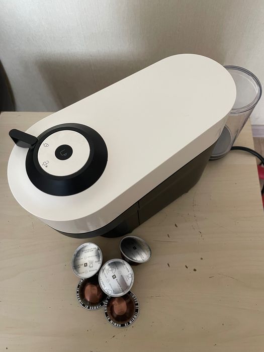 Кофемашина Nespresso