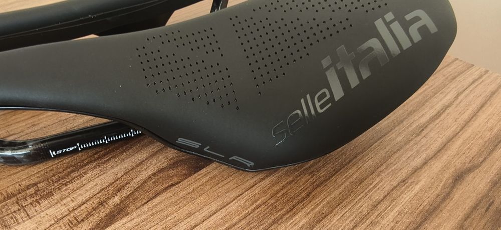 Седалка SELLE ITALIA  SLR Boost Carbon Superflow Black L3