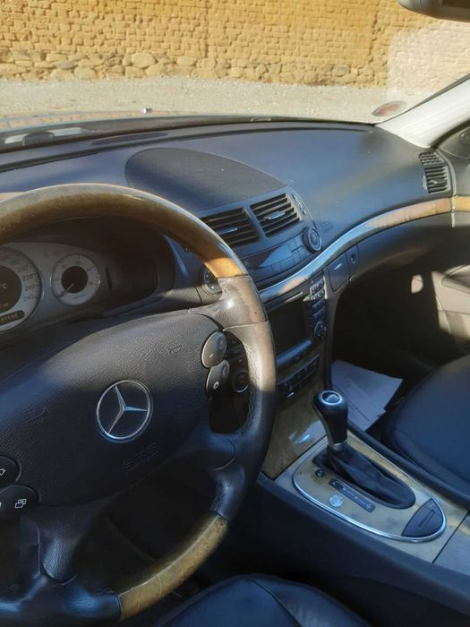 Мерцедес E 320 CDI 224 коня W211 комби На Части