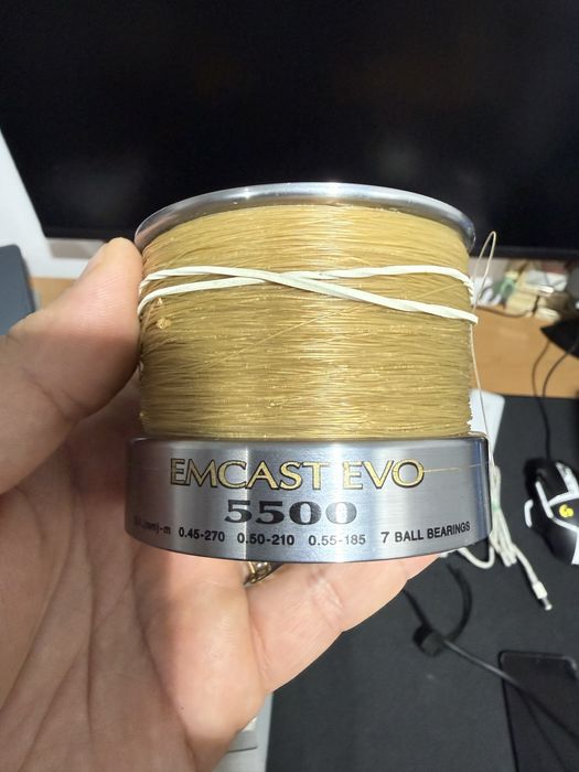 Daiwa Emcast 5500 tambur rezerva metalic