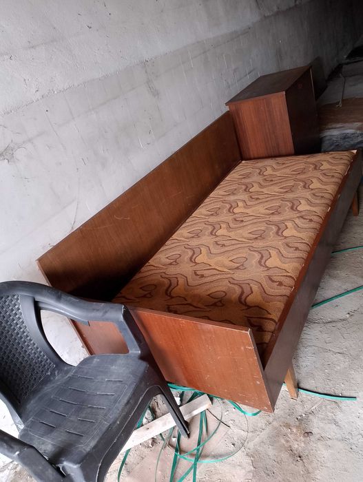 Мебели Маси Столове Шкафове Разпродажба на обзавеждане