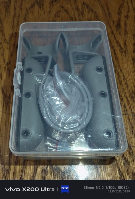 Регулируемый держатель для планшета