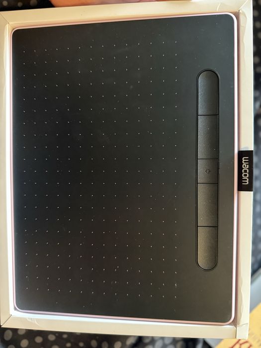 Графичен таблет wacom Intos M, Bluetooth,berry