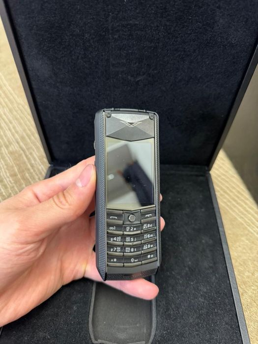 Vertu Ascent X..