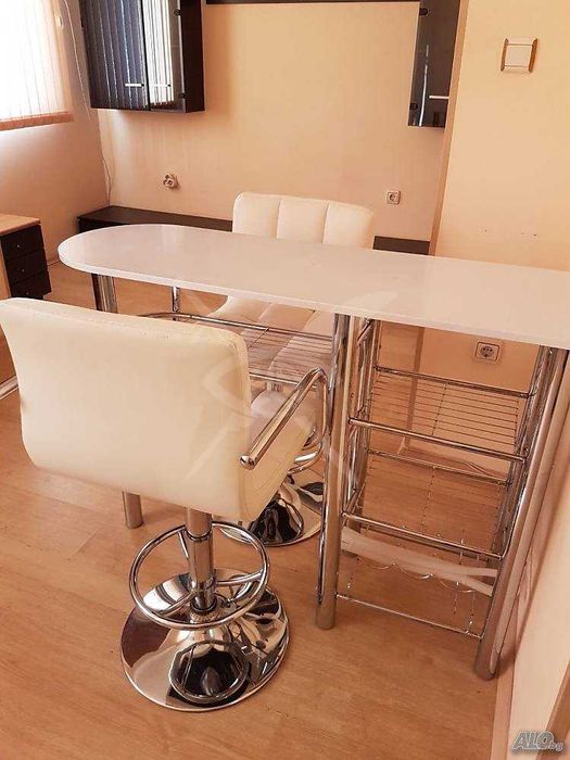 Дава се под наем Едностаен апартамент в Пловдив, Център - 30 кв.м за 298.86 € - Снимка #2