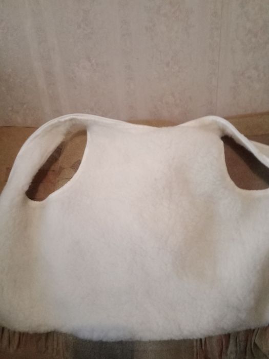 Детские теплые вещи.