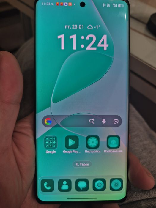 Realme GT 6! 300 евро.