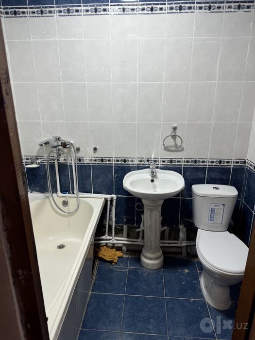 Arenda 3 xonali uy Taqachida