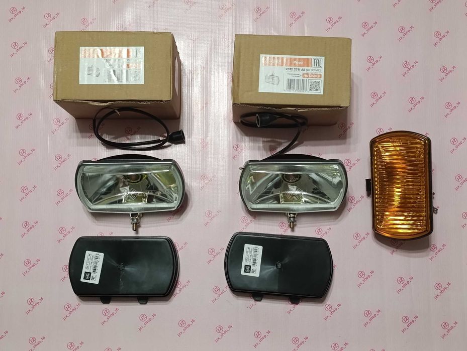 Фары противотуманные МАЗ ГАЗ КАМАЗ ВОЛГА